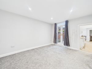 Photo 6- click for photo gallery